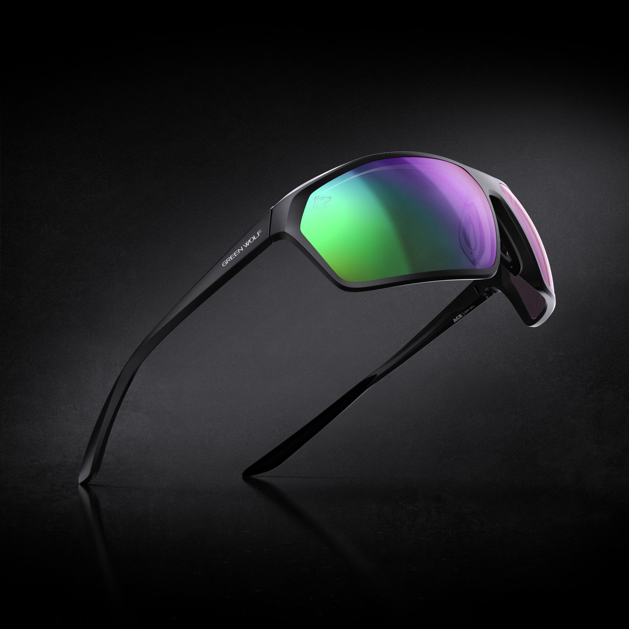 Alternative view of Green Wolf Ace   Black Green